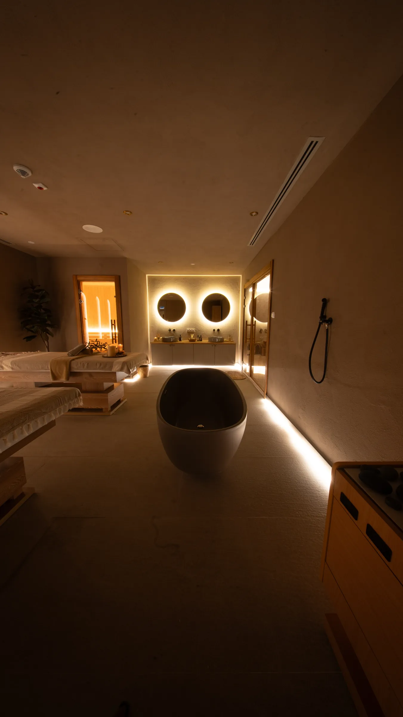 O'SPA Sky's calm, softly lit massage suite